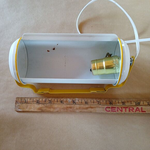 Vintage 1970s Underwriter Laboratories Inc P-8660 Hanging Light Fixture White - Picture 8 of 8